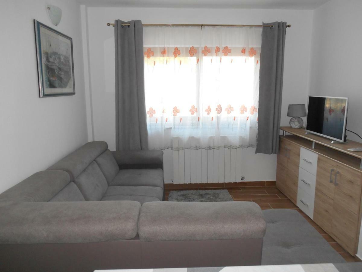 Miadea Apartment Rovinjsko Selo Bagian luar foto